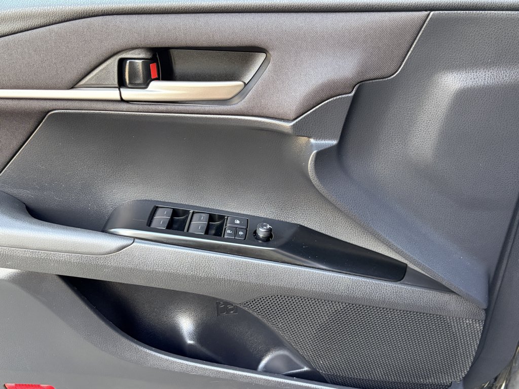 Used 2025 Midnight Black Metallic Toyota LE image 10