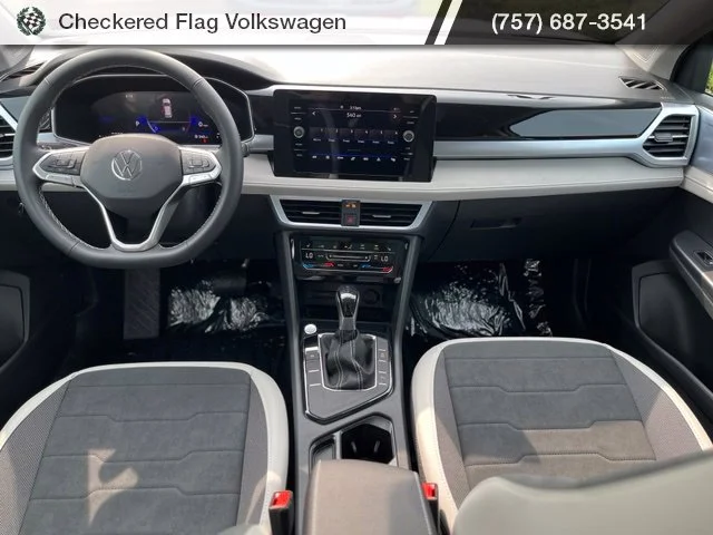 New 2026 White Volkswagen 1.5T SE image 31