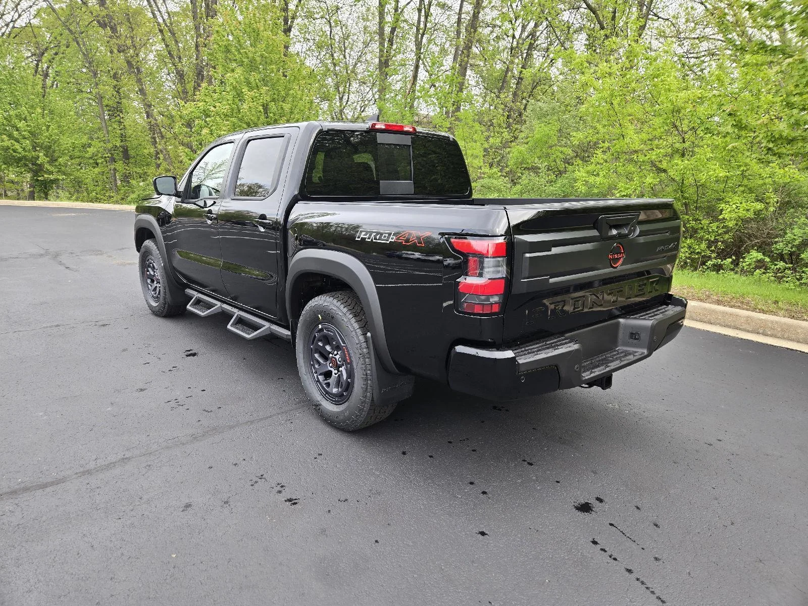 New 2026 Super Black Nissan PRO-4X image 6