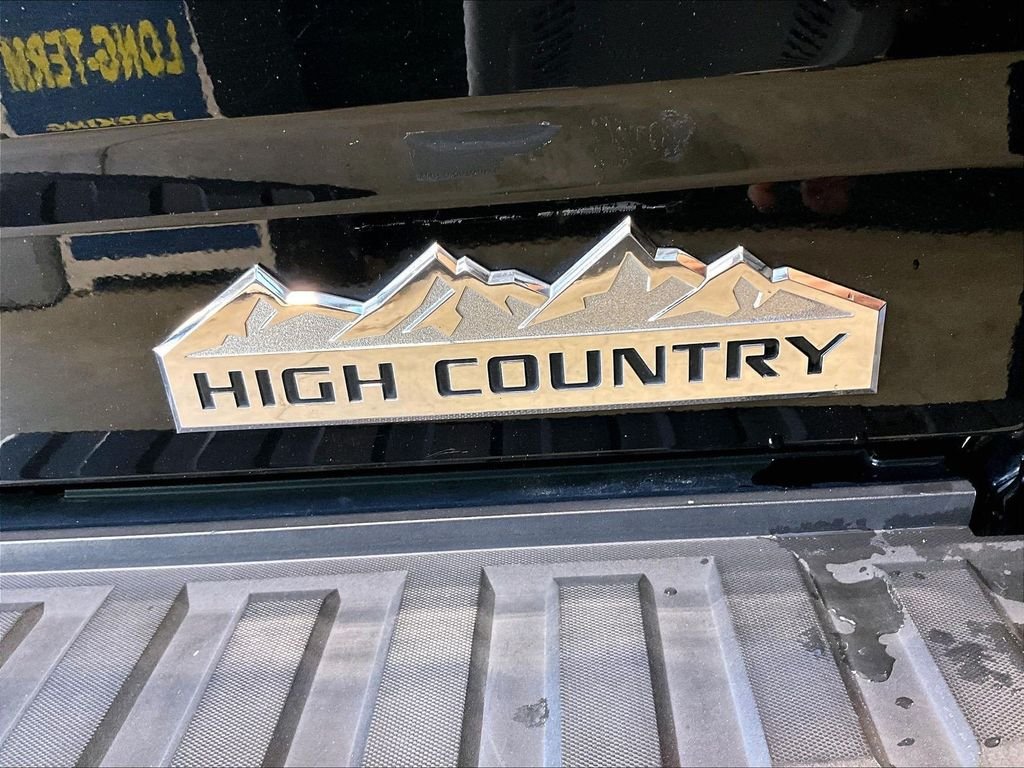 Used 2016 Black Chevrolet High Country image 29