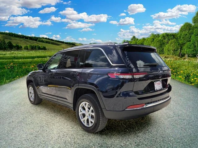Used 2024 Black Jeep Limited image 4
