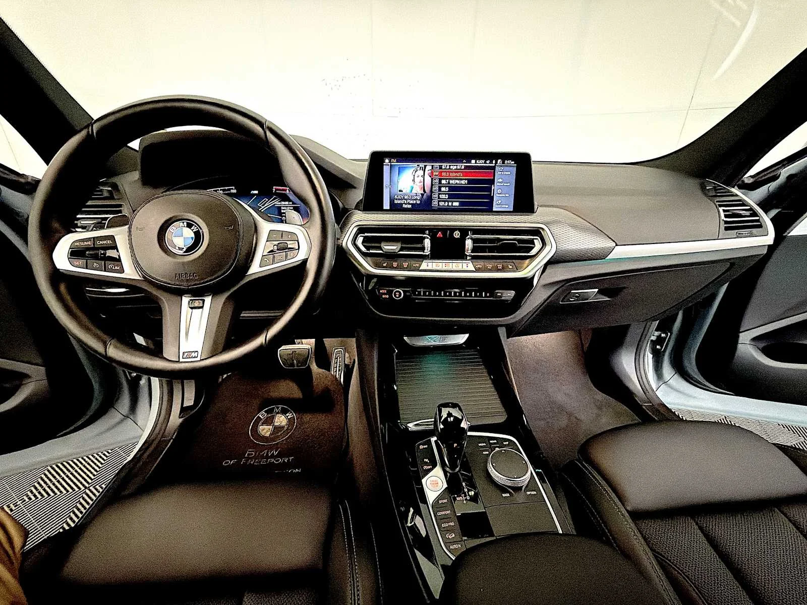Certified Used 2024 Brooklyn Grey Metallic BMW xDrive30i image 14