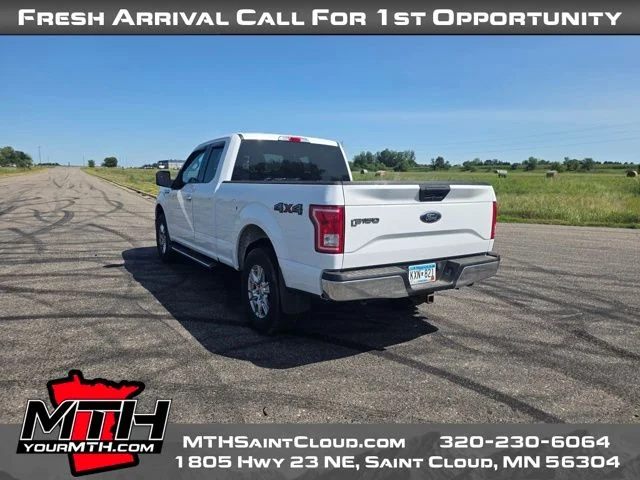 Used 2017 White Ford XLT image 6
