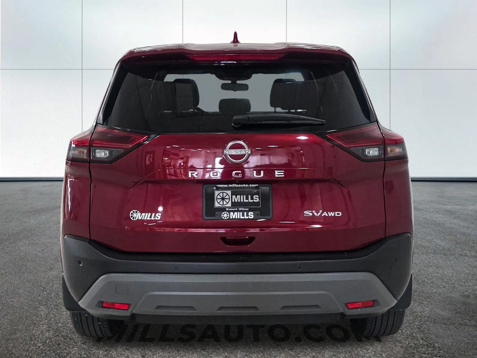 Used 2023 Red Nissan SV image 6