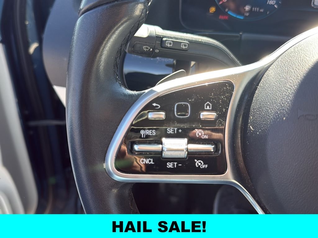 Used 2022 Blue Mercedes-Benz GLA 250 image 9