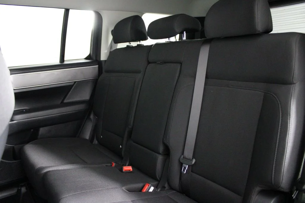 Used 2026 Black Hyundai SE image 21