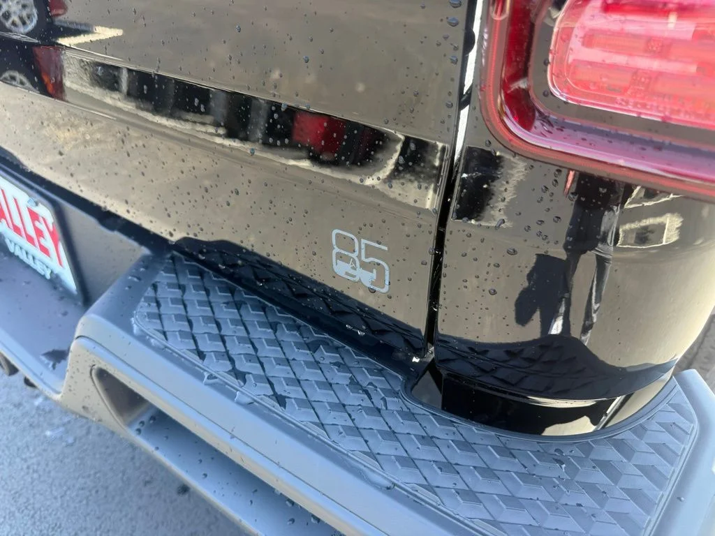 New 2026 Black Clear-Coat Exterior Paint Jeep 85th Anniversary Edition image 43