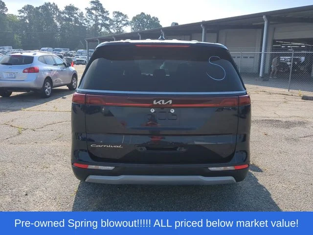 Used 2022 Blue Kia LXS image 4