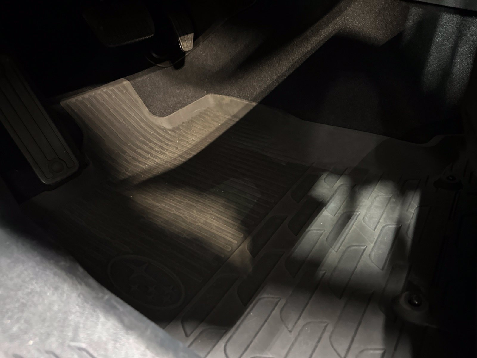 Used 2025 Silver Subaru Premium image 15