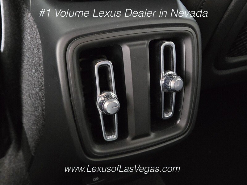 Used 2023 Fjord Blue Metallic Volvo Twin Plus image 18