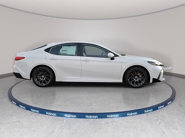 New 2026 Ice Cap Toyota SE image 3