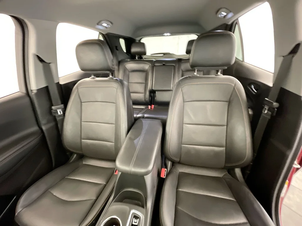 Used 2018 Cajun Red Tintcoat Chevrolet Premier image 20