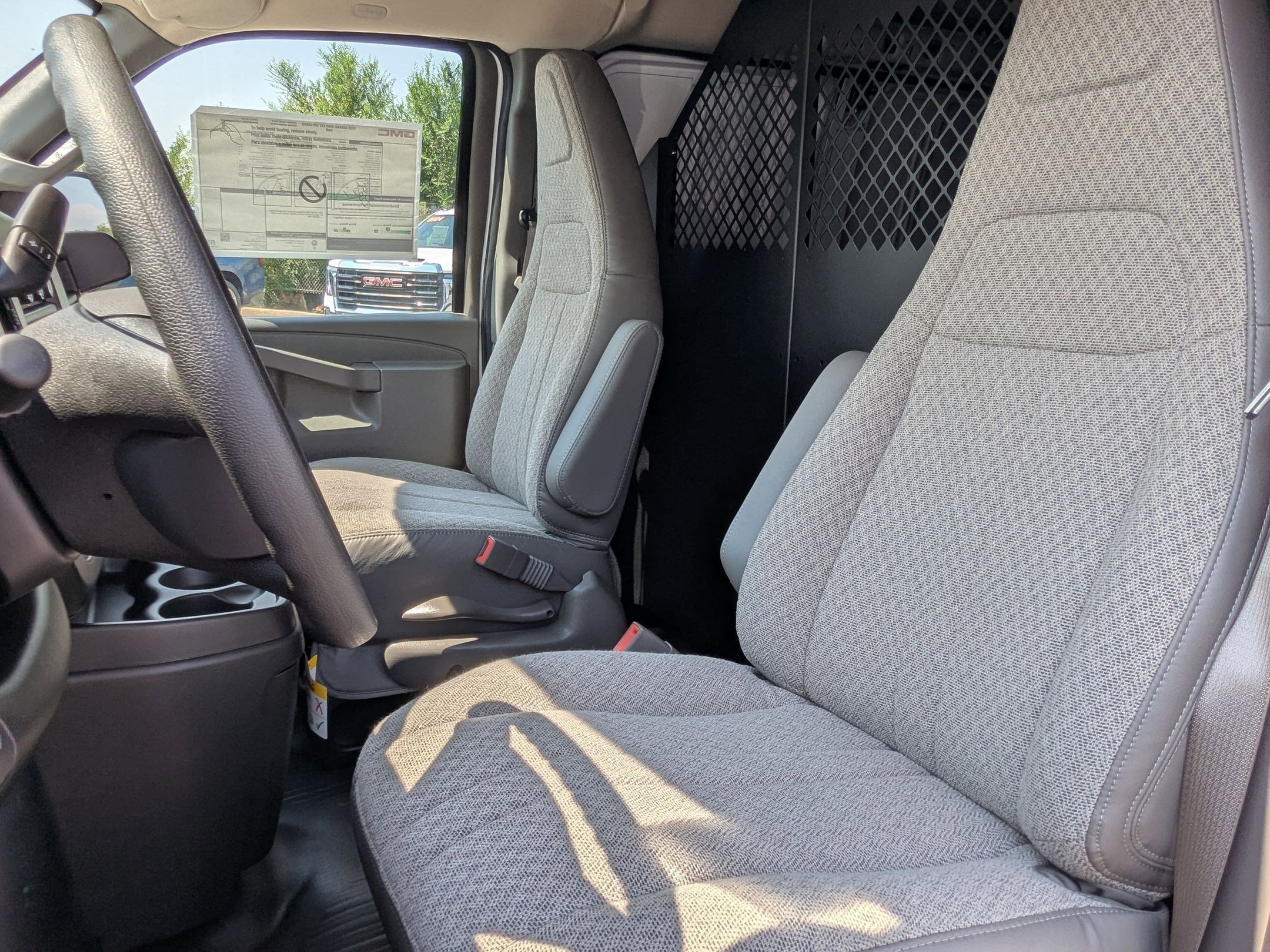 2025 GMC Savana Cargo Work Van - Photo 13
