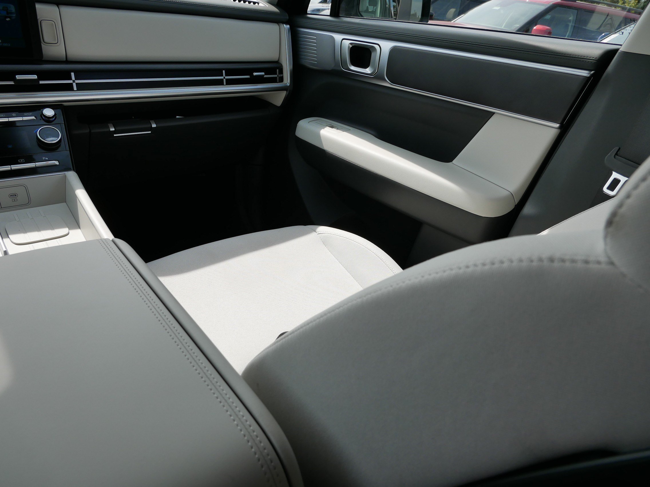 2026 Hyundai Santa Fe SE - Photo 11