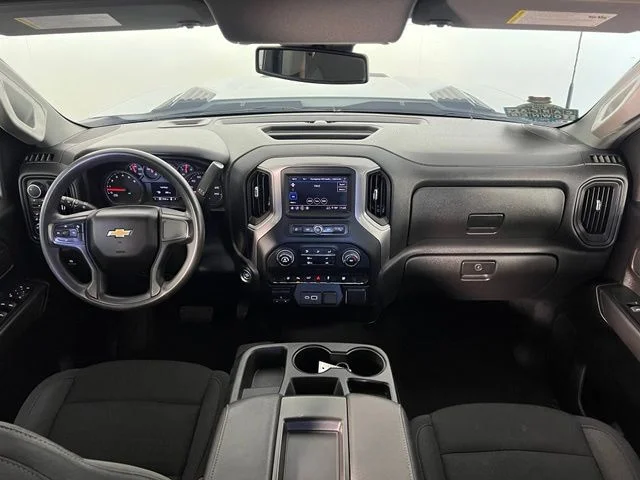 Used 2024 White Chevrolet Custom image 30