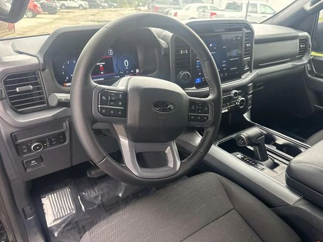 Certified Used 2025 Agate Black Metallic Ford XLT image 35