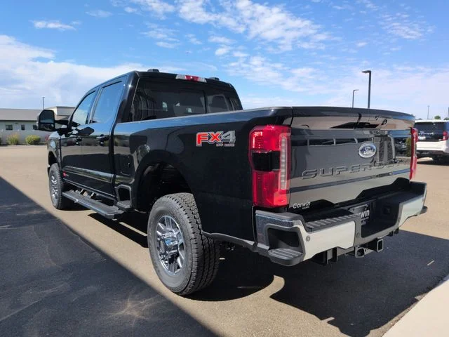 New 2026 Agate Black Metallic Ford Lariat image 5