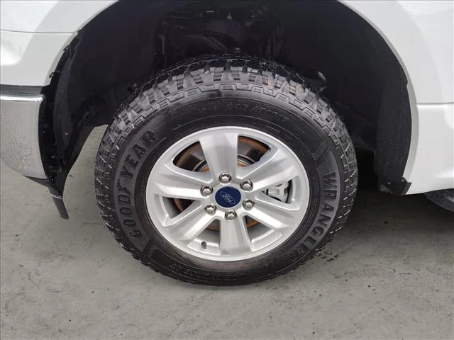 Used 2020 White Ford XLT image 7