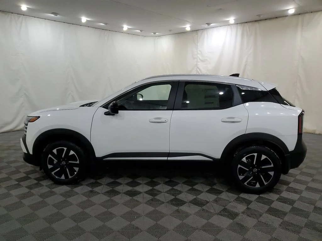 New 2026 Aspen White Tricoat Nissan SV image 9