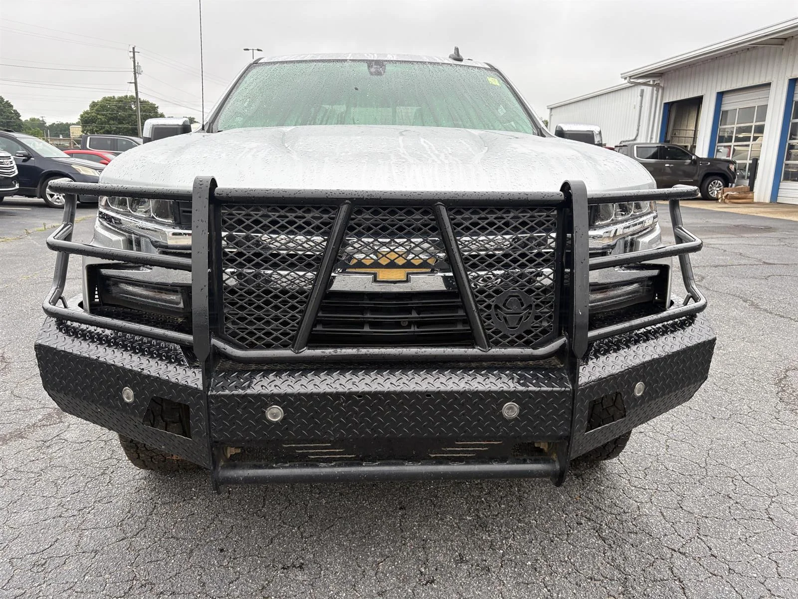 Used 2020 SILVER ICE METALLIC Chevrolet LT image 13
