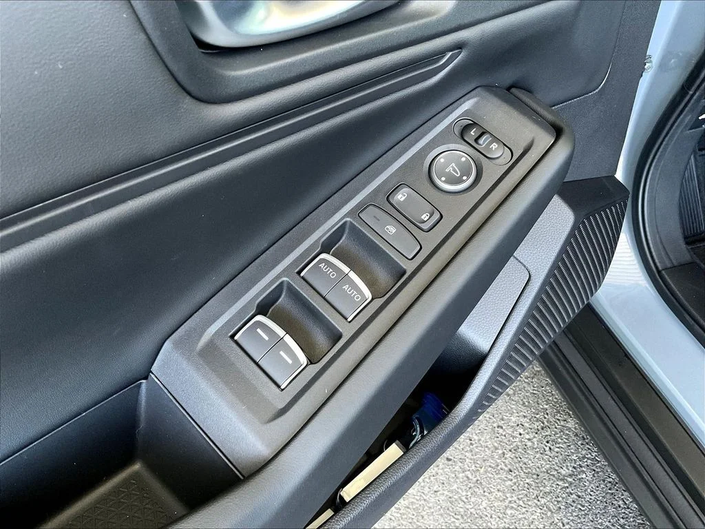 New 2026 Urban Gray Pearl Honda SE image 18