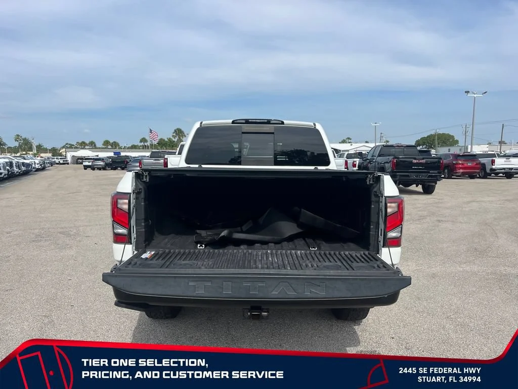 Used 2021 White Nissan Crew Cab PRO-4X 4x4 image 16