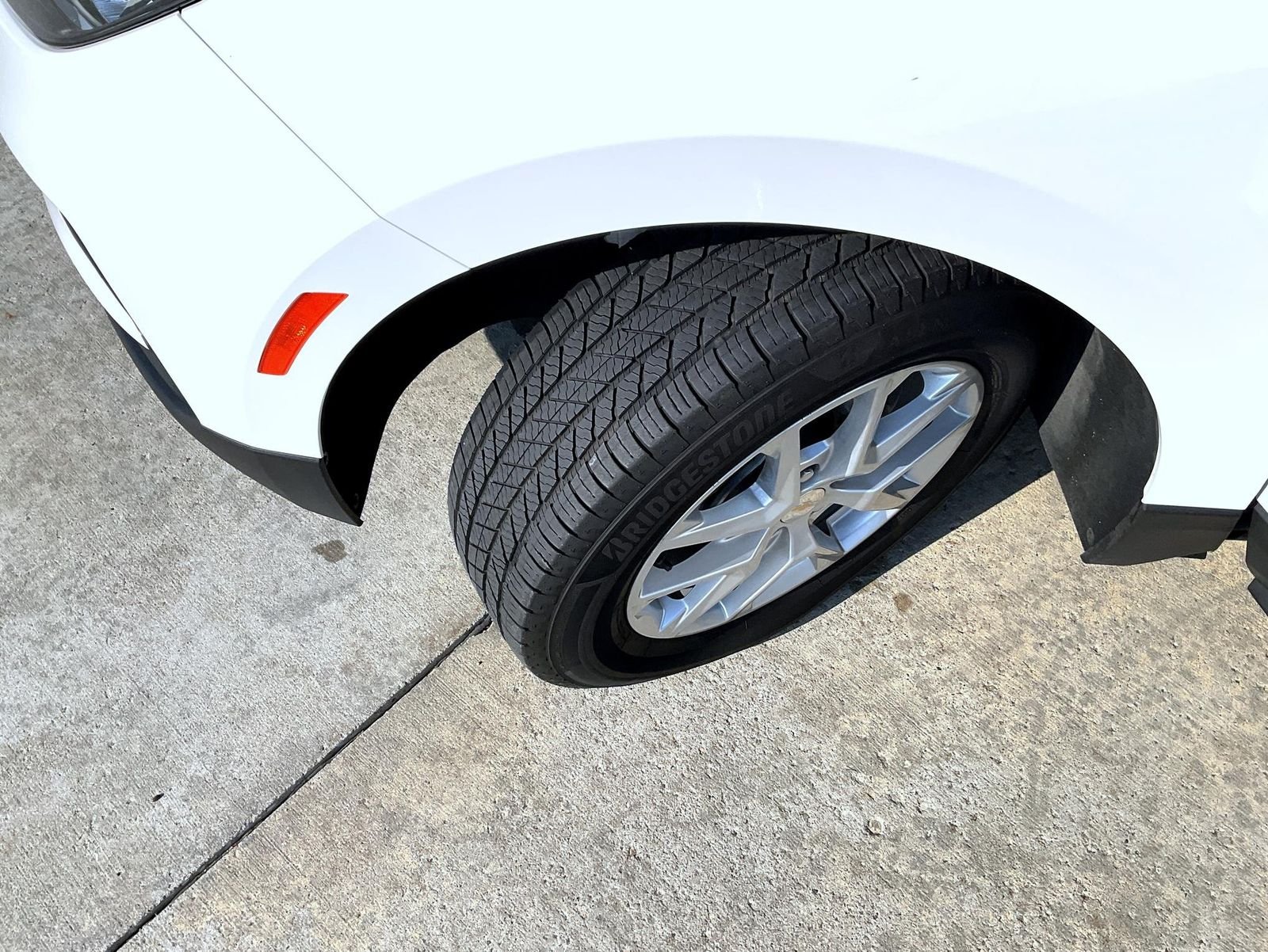 Used 2024 White Chevrolet LS image 23