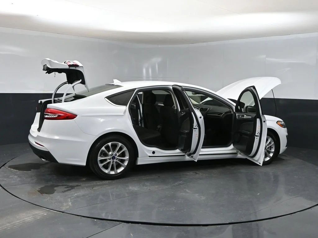 Used 2020 White Ford SE image 40