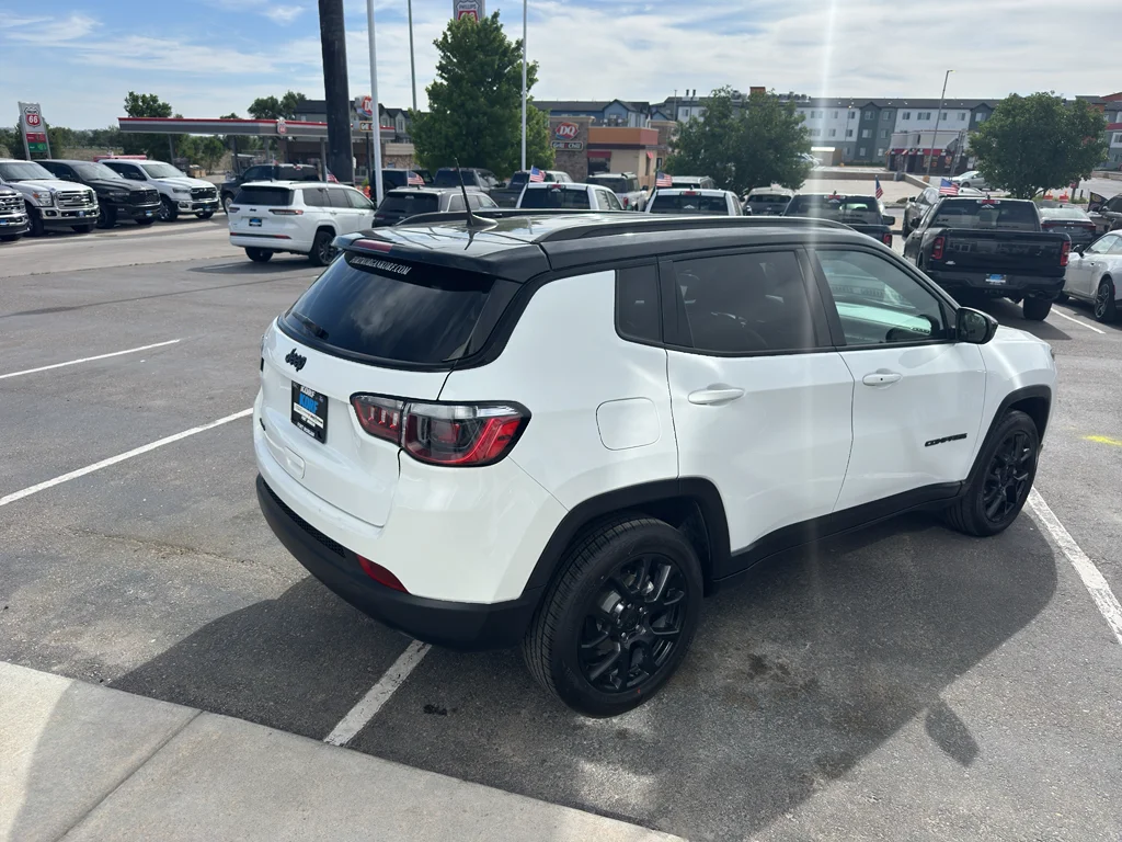 Used 2023 Bright White Clearcoat Jeep Altitude image 5