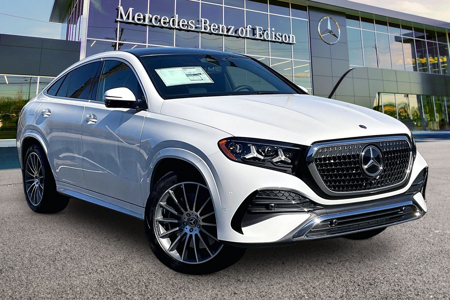 New 2027 MANUFAKTUR Moonlight White Metallic Mercedes-Benz GLE 450 image 14