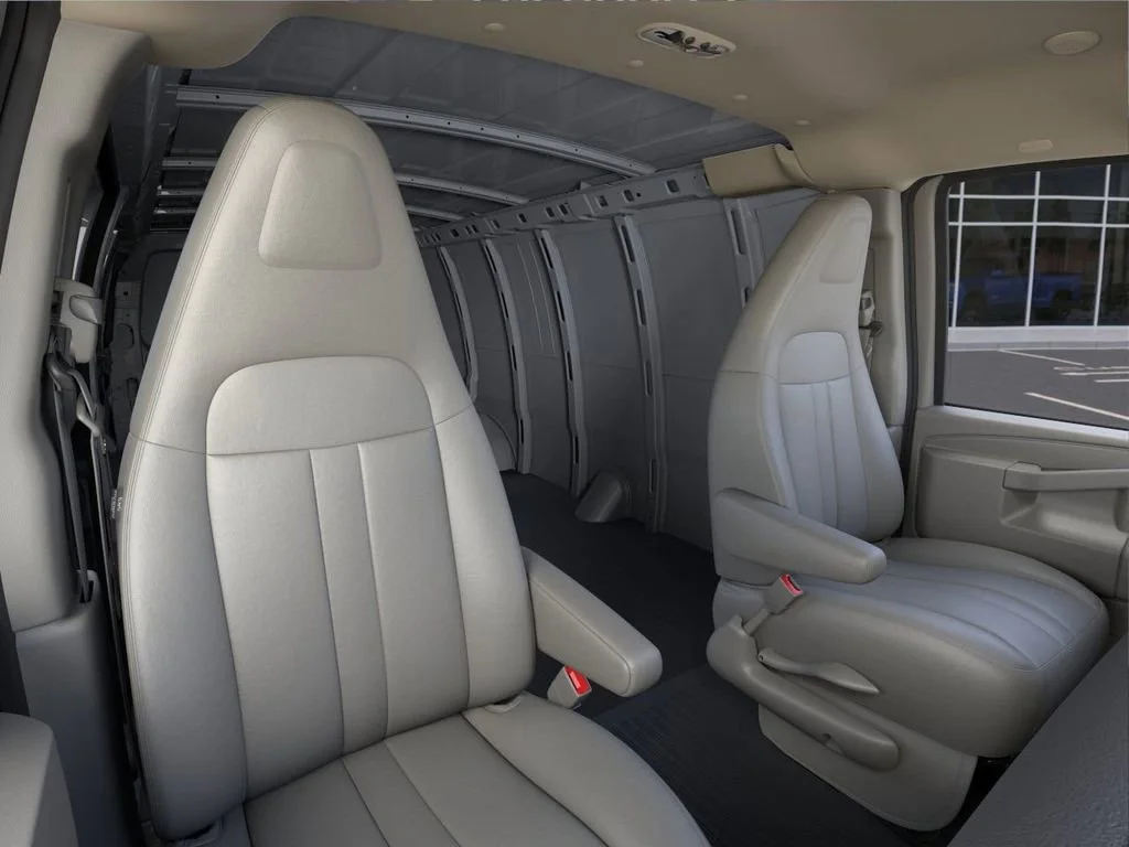 2025 Chevrolet Express Cargo Work Van - Photo 16