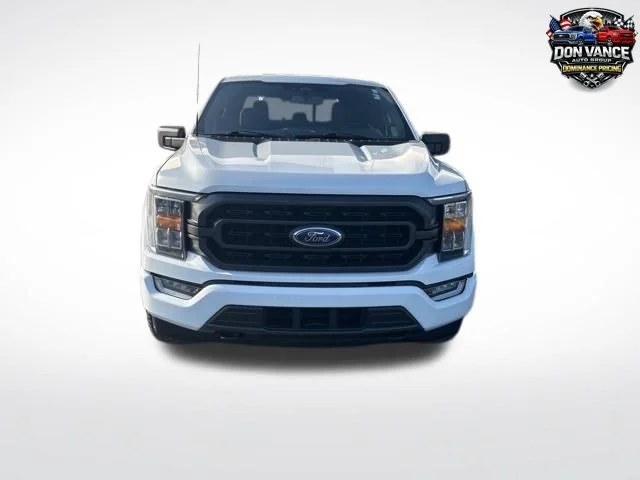 Used 2023 Blue Ford XLT image 2