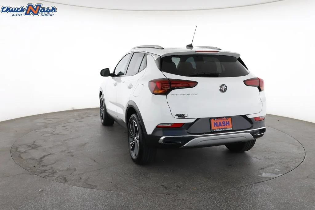 Used 2022 SUMMIT WHITE Buick Essence image 10