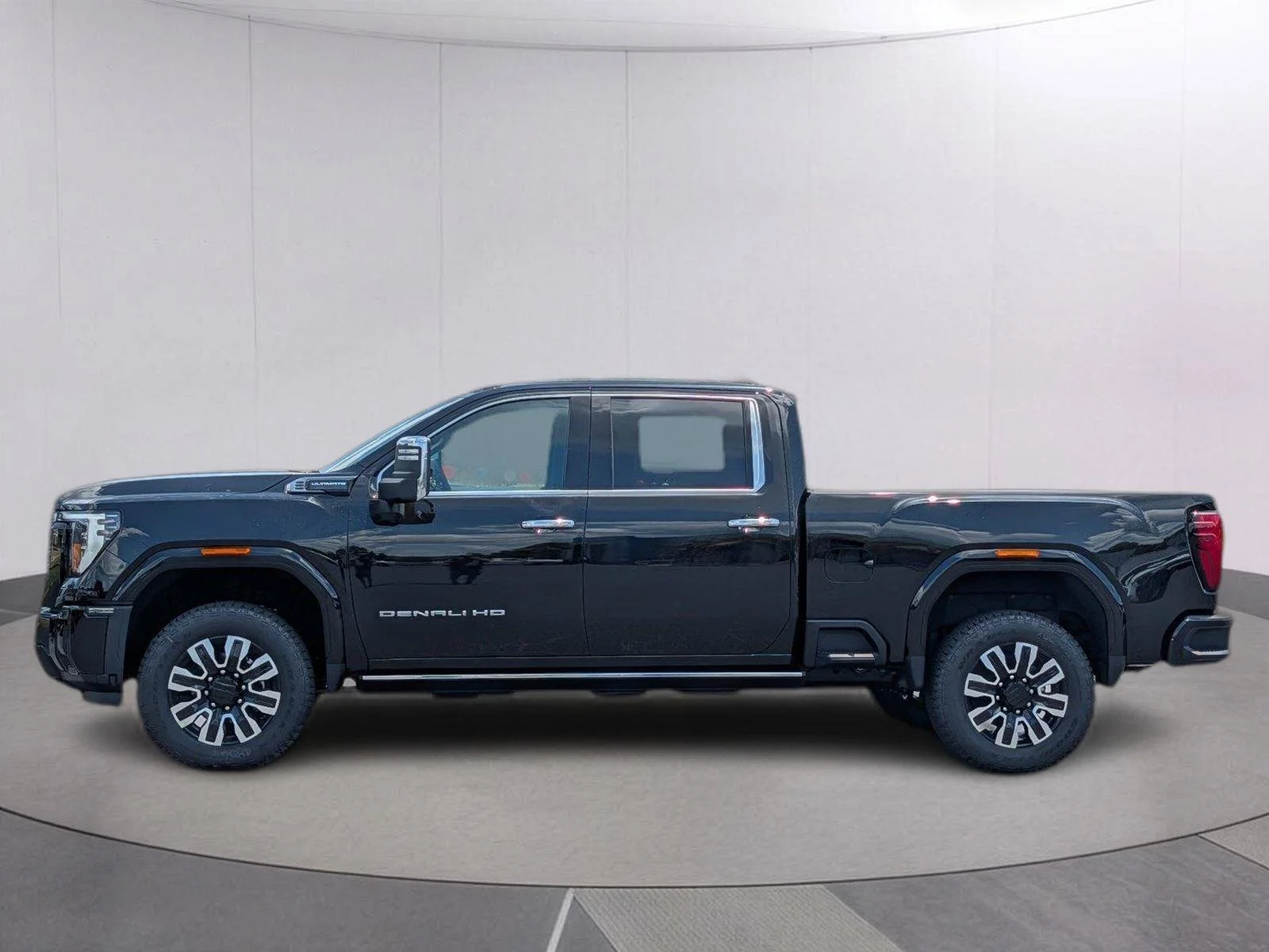 New 2026 Onyx Black GMC Denali Ultimate image 2