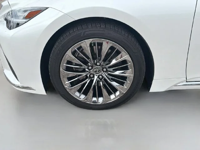 2022 Lexus LS Base - Photo 41
