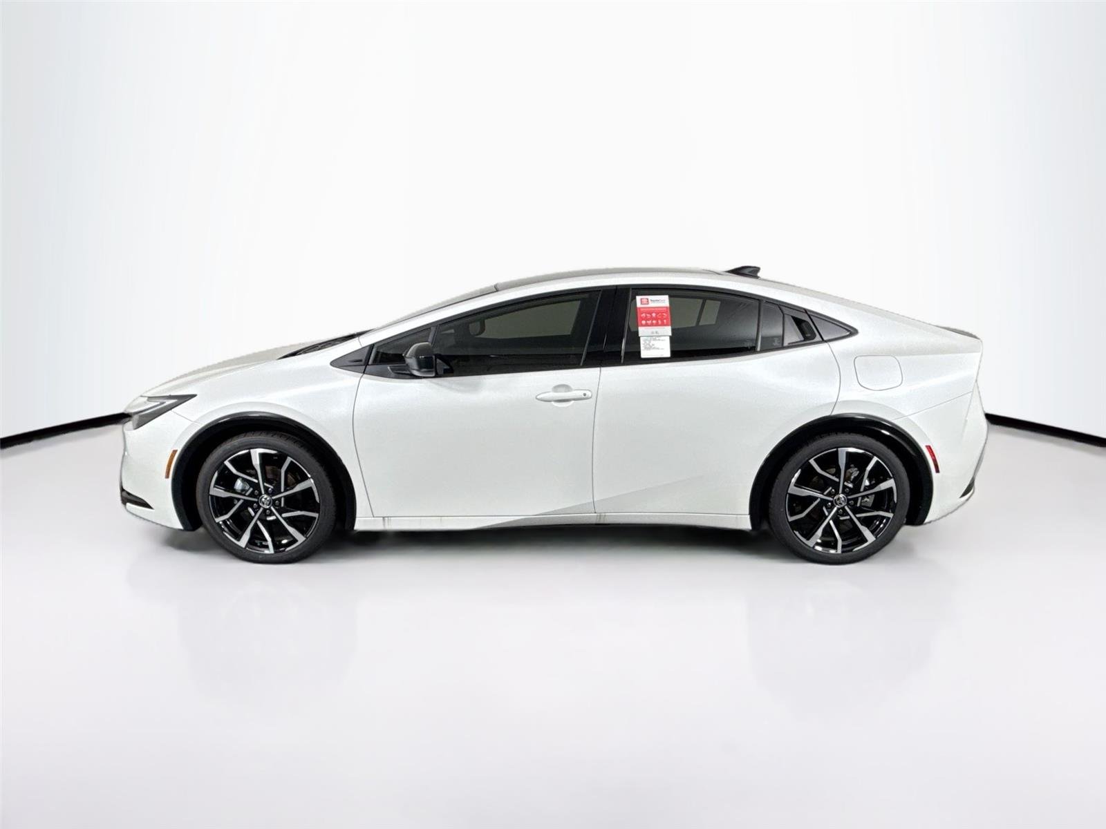 New 2026 Wind Chill Pearl Toyota XSE image 9