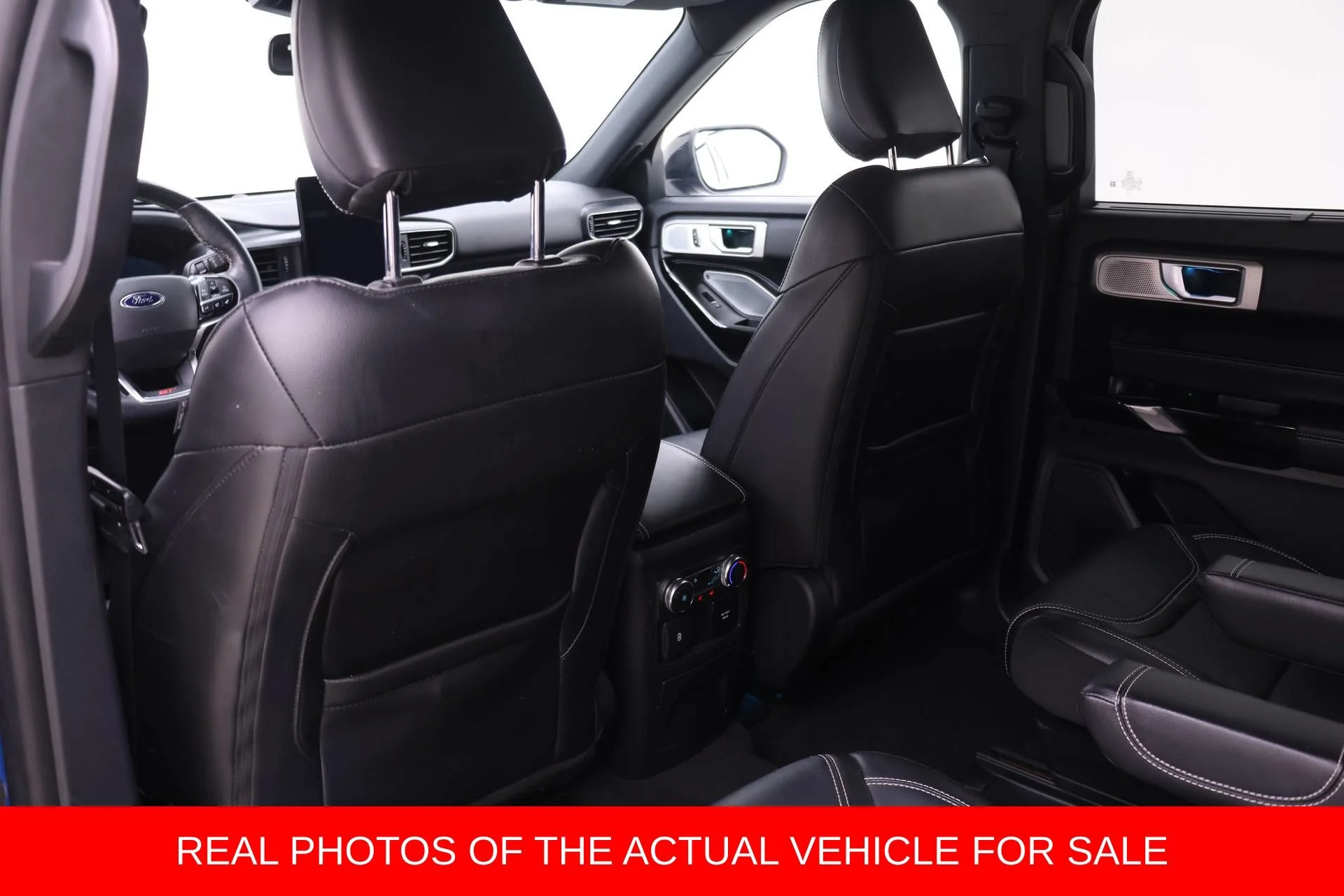 2022 Ford Explorer ST - Photo 11