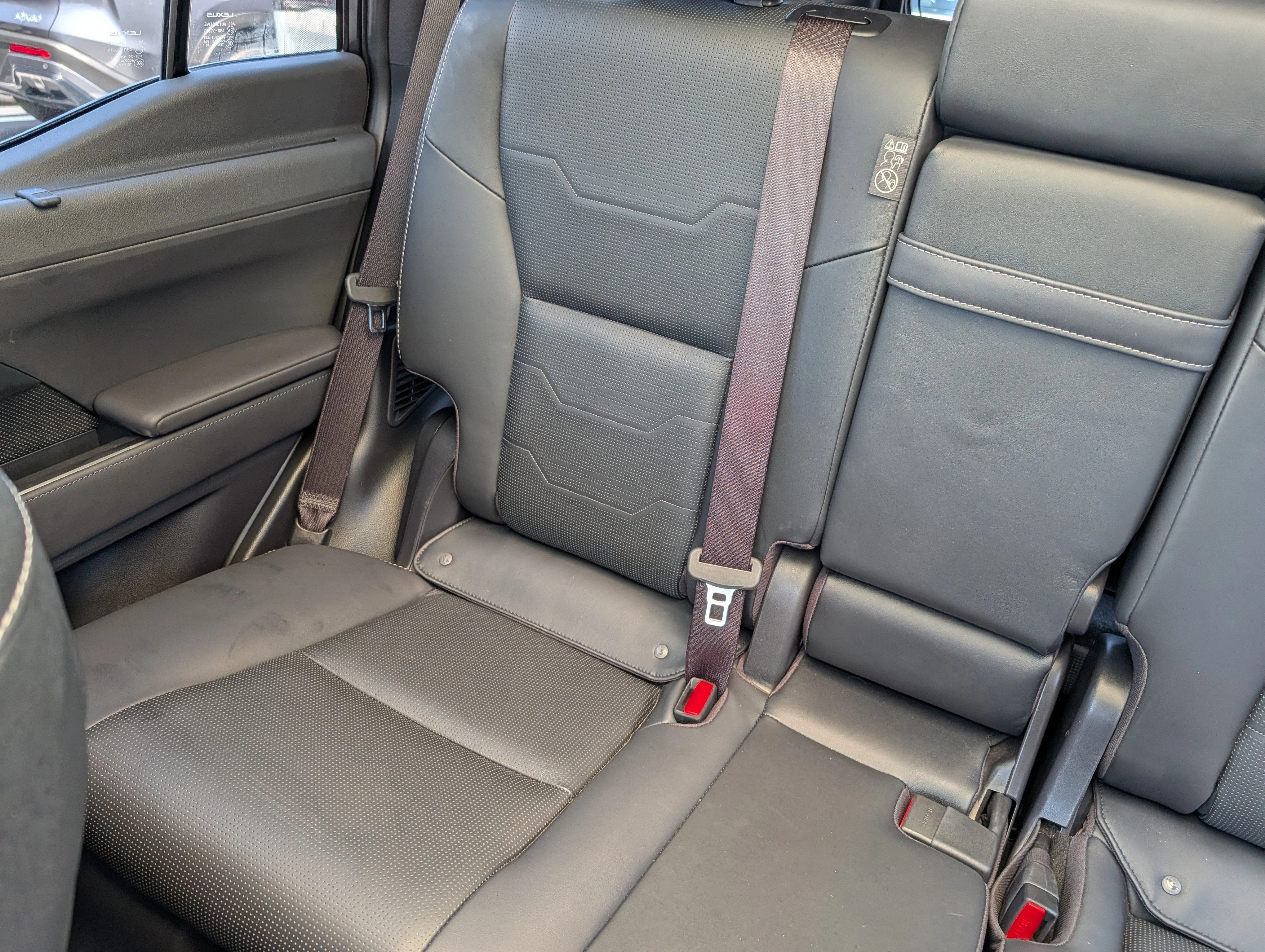 Used 2024 Nebula Gray Pearl Lexus GX 550 Luxury+ image 12