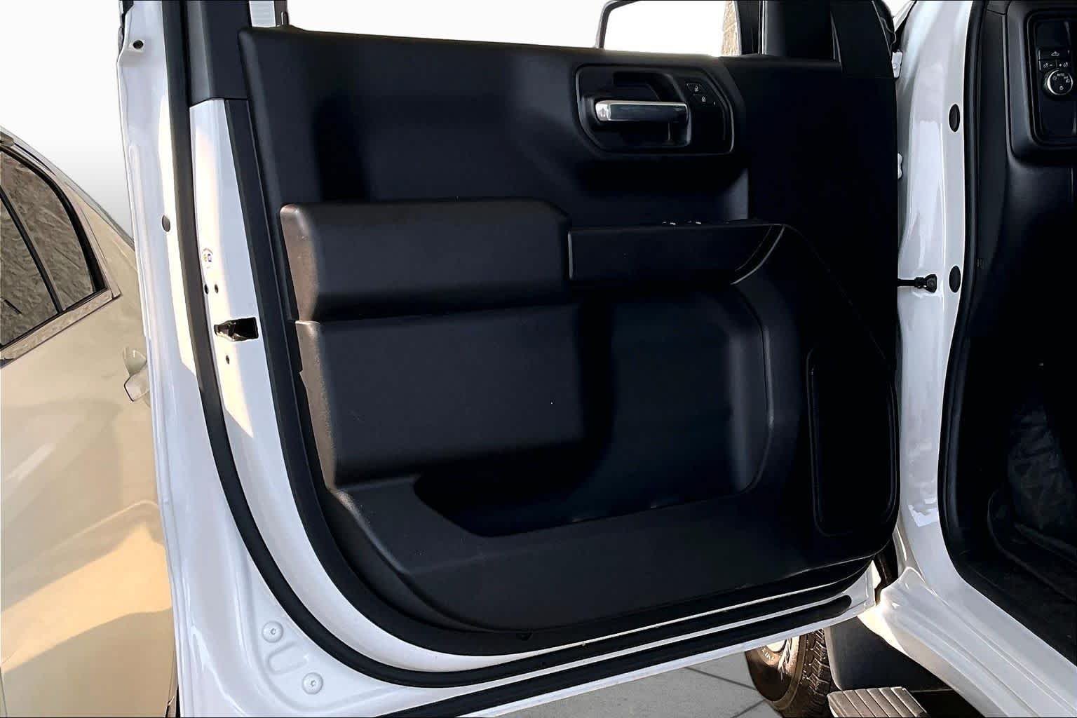Used 2026 Summit White Chevrolet Work Truck image 21