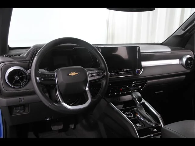 2024 Chevrolet Colorado LT - Photo 6