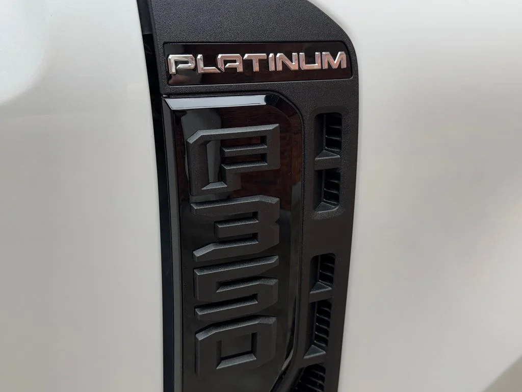 New 2026 Star White Metallic Tri-Coat Ford F-350® Platinum® image 7