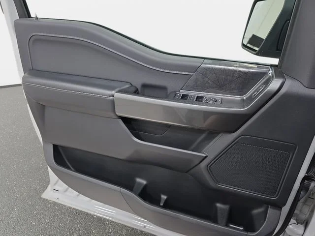 Certified Used 2023 Avalanche Ford XLT image 27