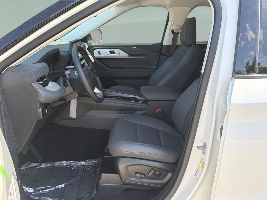 New 2026 White Ford Active image 15
