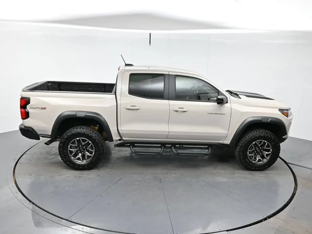 Used 2026 White Sands Chevrolet ZR2 image 37