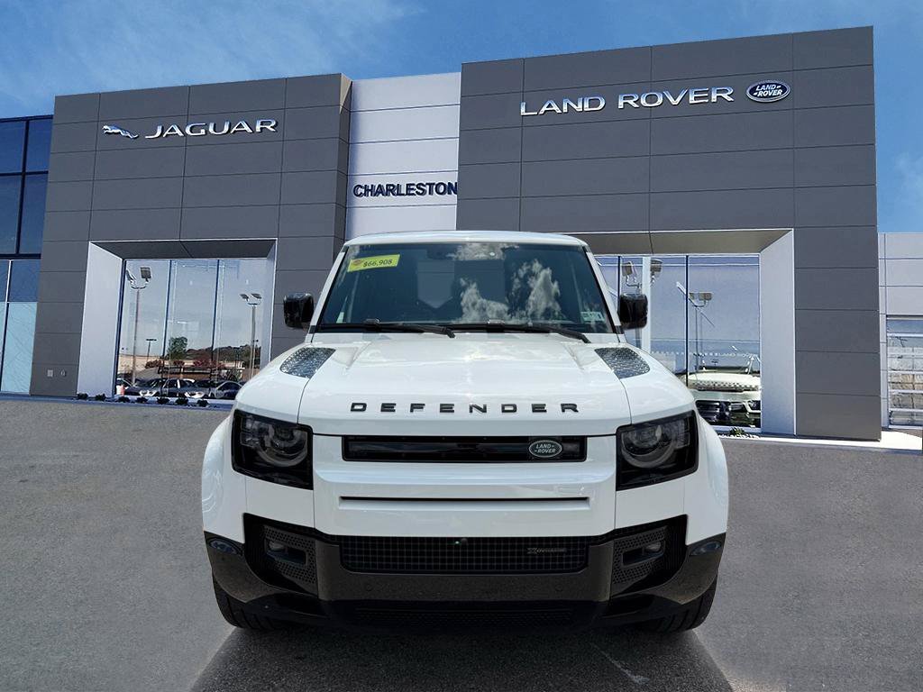 Certified Used 2023 Santorini_black Land Rover X-Dynamic SE image 8