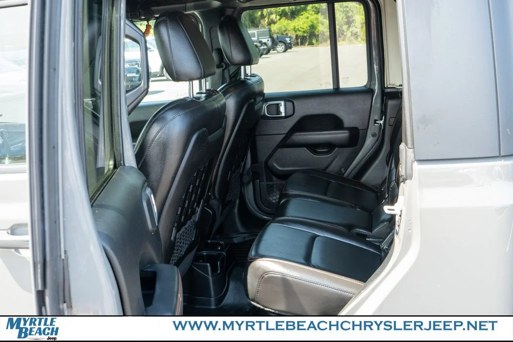 Certified Used 2021 Gray Clearcoat Jeep Mojave image 13