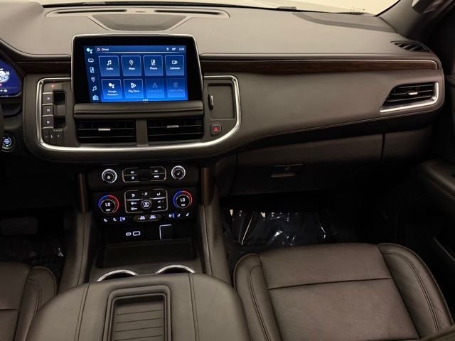 Used 2023 Black Chevrolet High Country image 32