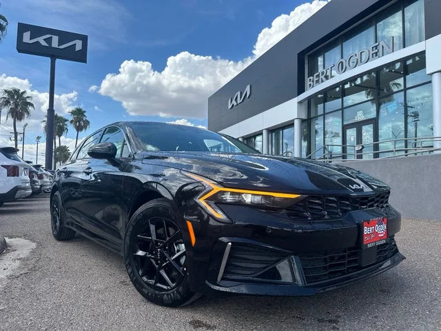 2026 Kia K5 LXS
