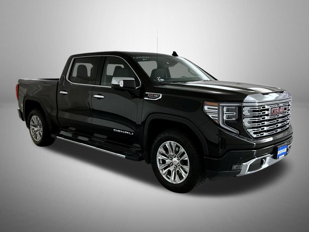 Used 2024 Onyx Black GMC Denali image 4