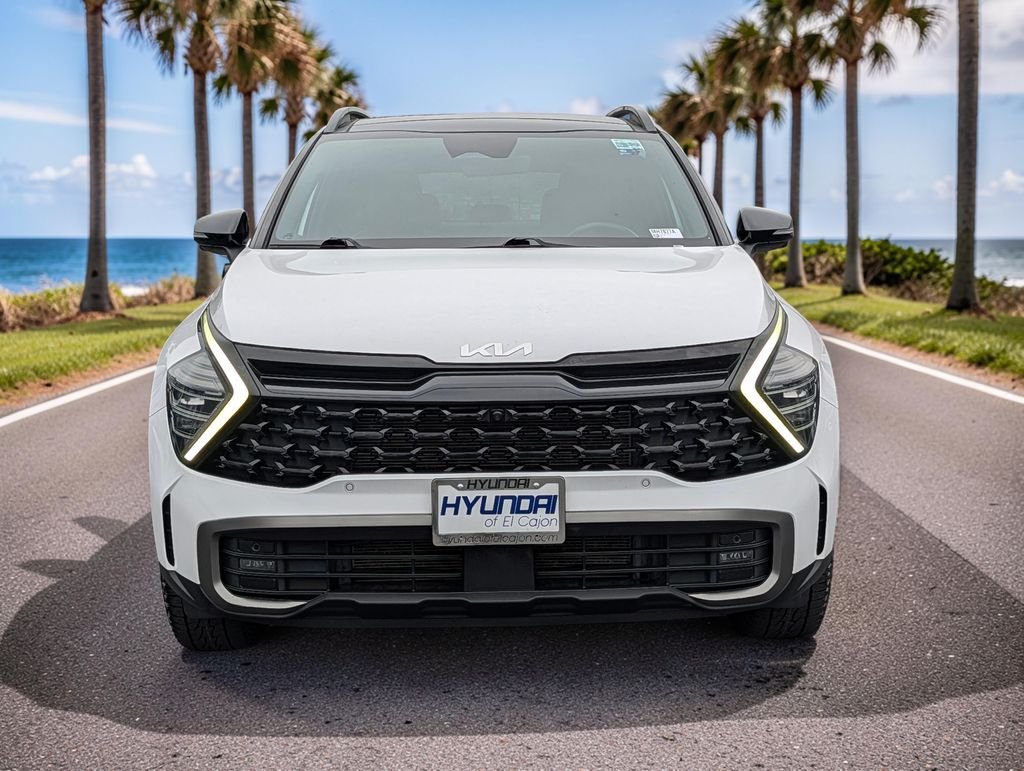Used 2023 White Kia X-Pro Prestige image 3